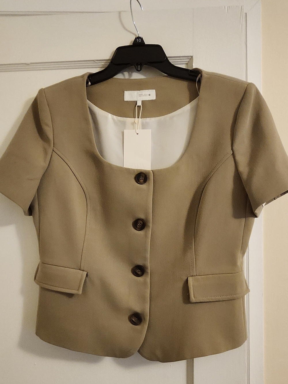 Zara Short Sleeve Scoop-Neck Blazer in Tan